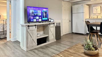 1 habitación, wifi gratis y ropa de cama