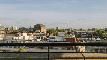 2 bedrooms, premium bedding, individually decorated