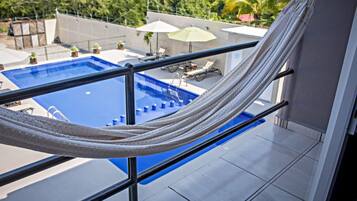 TV a schermo piatto 50 pollici con canali via cavo, TV