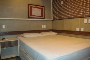 Deluxe Room, 1 Double Bed | WiFi (free)