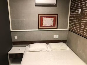 Deluxe Room, 1 Double Bed | WiFi (free)