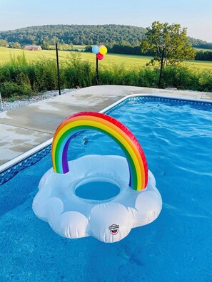 Outdoor pool - Modern Cabin w/Pool and Hot Tub! (Mountain View)