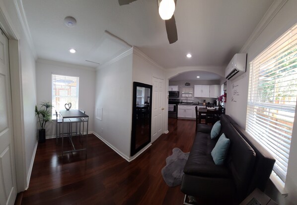 Traditional Studio | Living area | TV