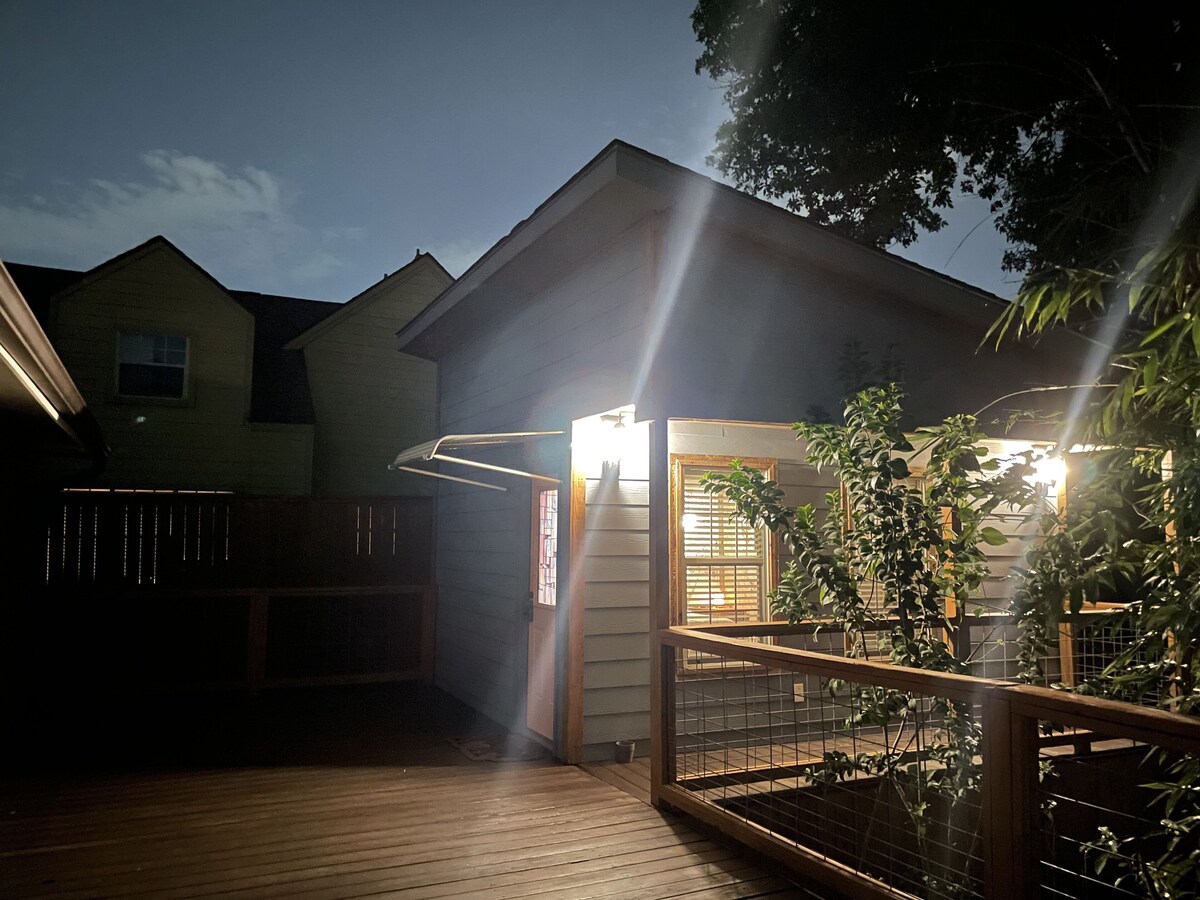 Photo 11 of Cozy inner-loop guest house. A city retreat!
