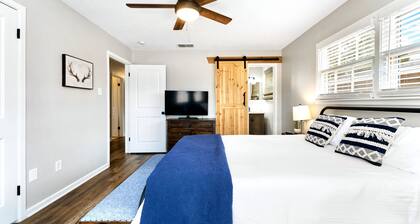 Welcome To The Matador! Spacious & Clean 4BR Getaway <1mi To TTU & Jones Stadium
