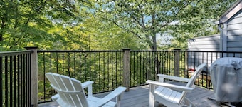 Walk to Ski Hill, Mountain Chalet - Kingswood 5F