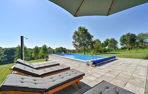 Outdoor pool - Cozy home in Plesivica with sauna (Plesivica)