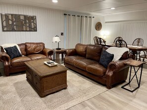 Älytelevisio, kirjoja