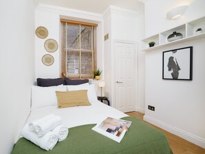 2 camere, ferro/asse da stiro, Wi-Fi gratuito, lenzuola