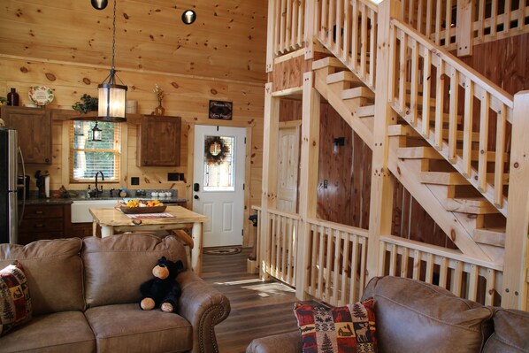 Smart TV, fireplace, video games