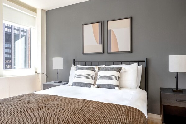 Iron/ironing board, WiFi, bed sheets