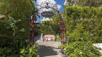 Bagian depan properti