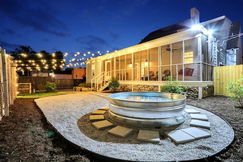 Memphis Modern Luxury | 10 Min to Beale St!