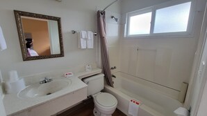 Classic Room, 2 Queen Beds | Bathroom