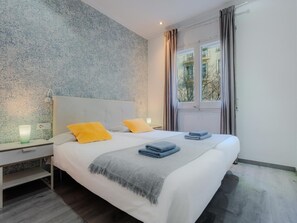 3 Schlafzimmer, Bügeleisen/Bügelbrett, Internetzugang, Bettwäsche