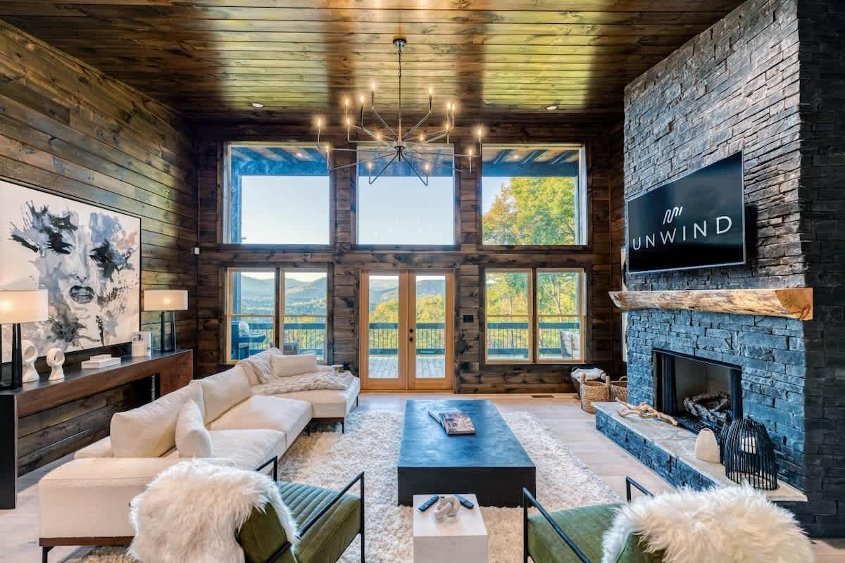 TV, fireplace, offices