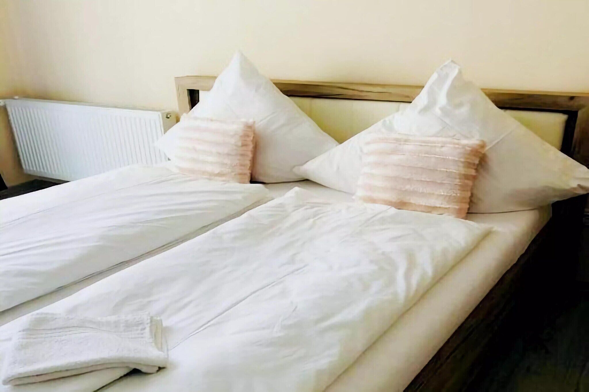 2 bedrooms, free WiFi