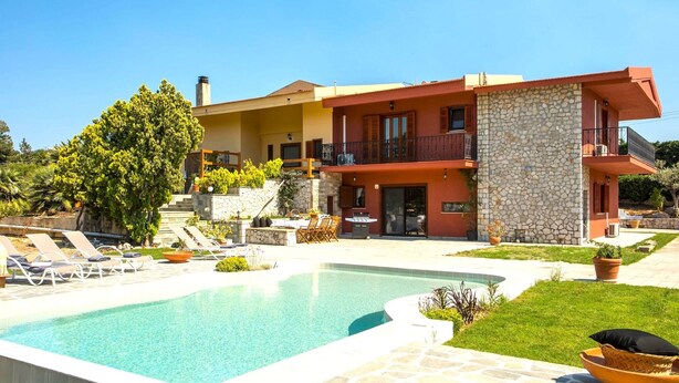 Pool - Holiday Home near Beach in Afandou (Koskinou)