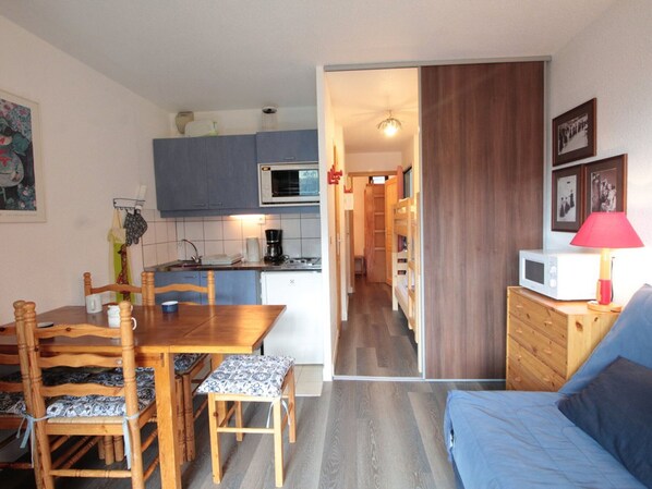 Interior - Bright studio with balcony and slope view, pets allowed (Flaine)