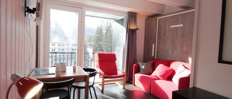 薄型テレビ、書斎 / ワークスペース