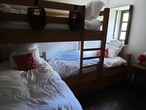 3 bedrooms, free WiFi