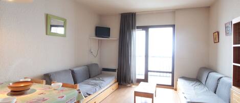 Televisie en een kantoor