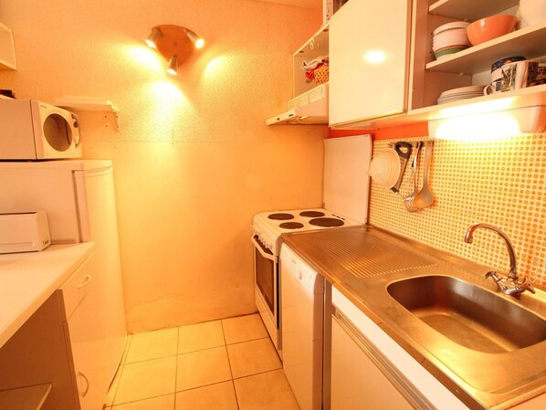 Microwave, dishwasher - Spacious apartment 8 pers, south-facing balcony, Flaine Forum (Flaine)