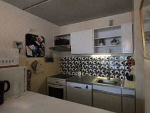 Mikrobølgeovn, opvaskemaskine