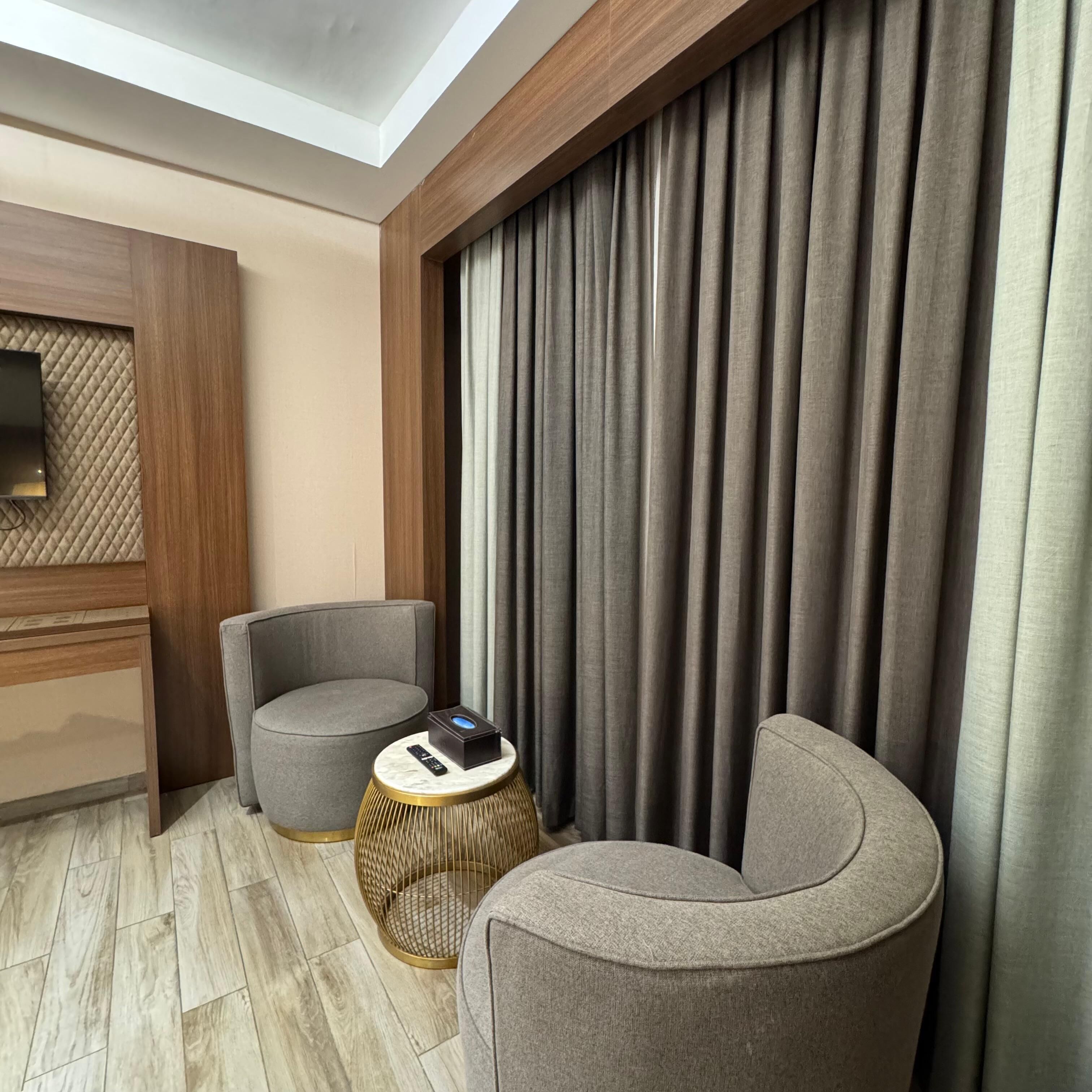 Minibar, in-room safe, blackout drapes, soundproofing