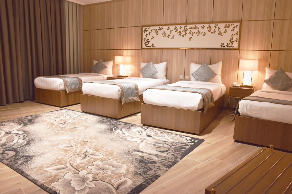 1 bedroom, minibar, in-room safe, blackout curtains