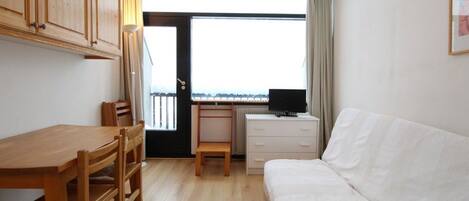 Televisio, työhuone