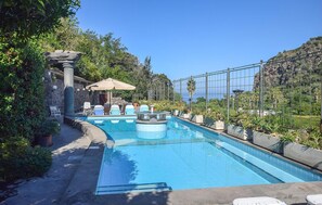 Piscine couverte