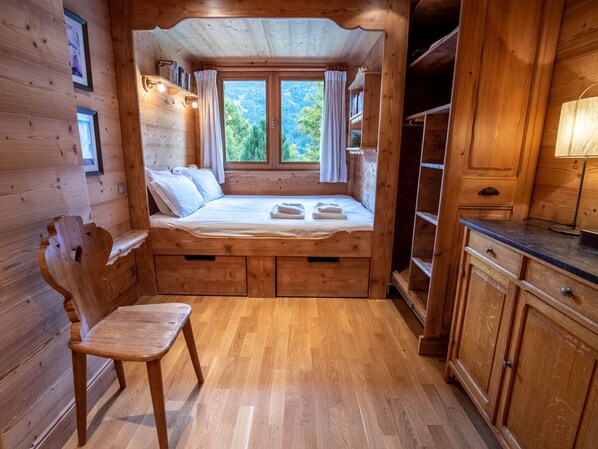 4 Schlafzimmer, kostenloses WLAN, Bettwäsche