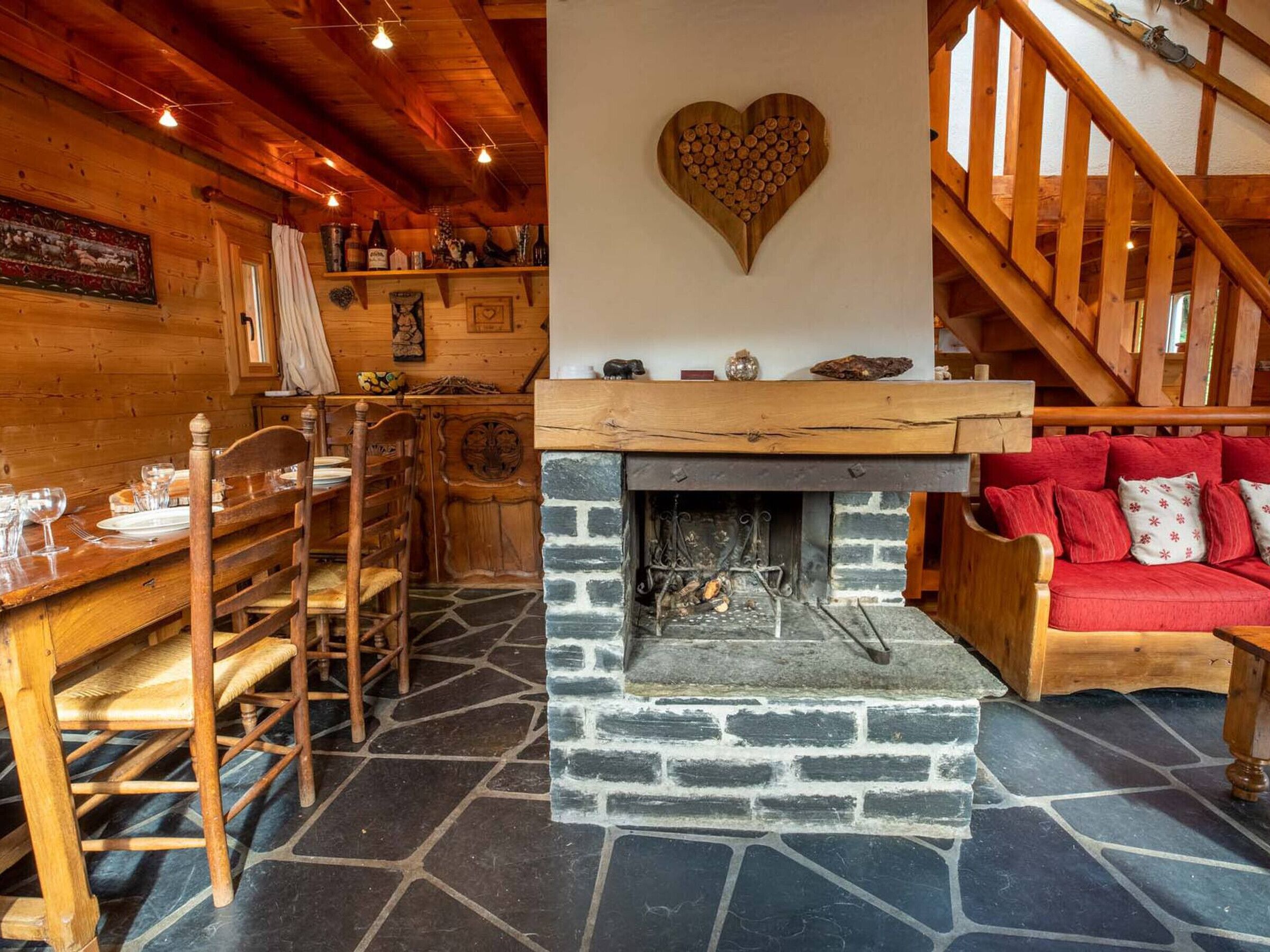 Spacious Chalet In Méribel For 8 Guests · Wi-fi Included - Méribel