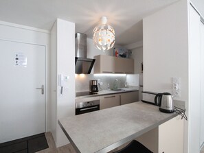 Fridge, microwave, dishwasher