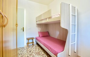 3 bedrooms, travel crib, free WiFi, bed sheets - Lovely apartment in Camaiore (Camaiore)