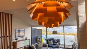 Interior - Tikoke Heights stunning views (Queenstown)