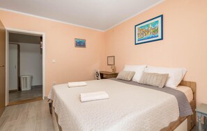 3 Schlafzimmer, kostenloses WLAN, Bettwäsche