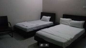 Standard Double or Twin Room | Iron/ironing board, free WiFi