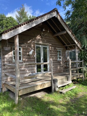 Exterior - Idyllic Forest Log Cabin with Hot Tub (Wareham)