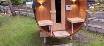 Great vacation apartment with fireplace for cozy evenings on the upper floor and sauna