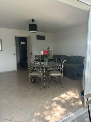 Dining - Panoramic sea view apartment (Nice)