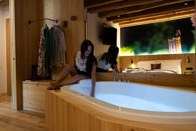 TEVERONE SUITES & WELLNESS - Camera Civetta