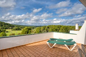 Terrace/patio - Apartment "Green Park B18" with Private Terraces, Shared Pool & Wi-Fi (Son Parc)