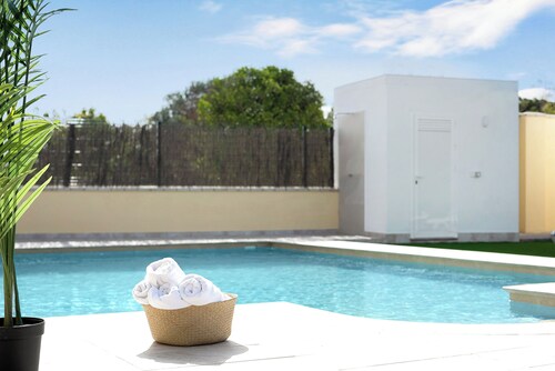 Maison de vacances avec animaux domestiques "Villa Montenmedio - Juande