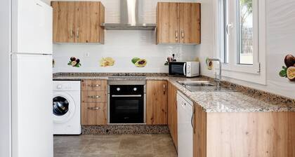 Pet-Friendly Holiday Home "Villa Montenmedio - Juande"