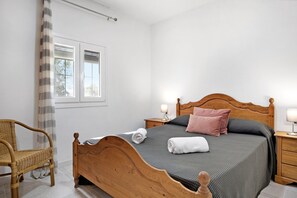 1 soveværelse, sengetøj