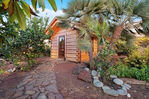 Exterior - Vacation Home "Villa Irina" with Sea View, Pool & Wi-Fi (El Sauzal)