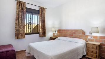 2 habitaciones, tabla de planchar con plancha y wifi gratis