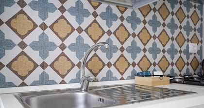 Holiday Home "Casa Kennedy" close to the Beach with Balcony & Wi-Fi
